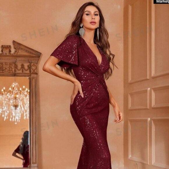 Trumpet/Mermaid Plunging Neck Floor-Length Sequin Dress with Butterfly Sleeves - Picture 7 of 13